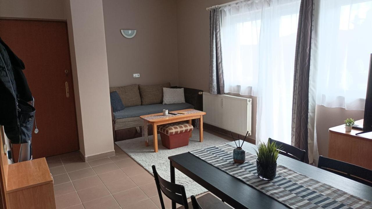 Bbbb Resort Apartman 佐洛卡罗斯 外观 照片